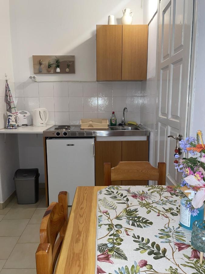 Villa Gelly'S Studios Alikí Kültér fotó